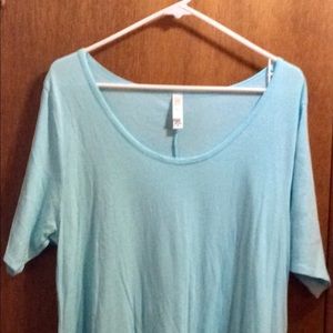 LuLaRoe Perfect T